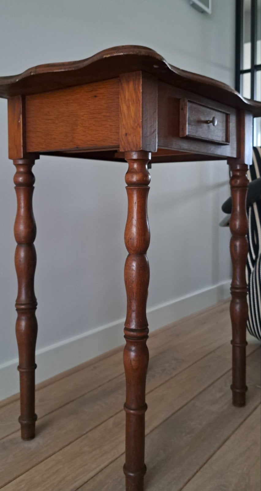Vintage sidetable met laadje, Ophalen