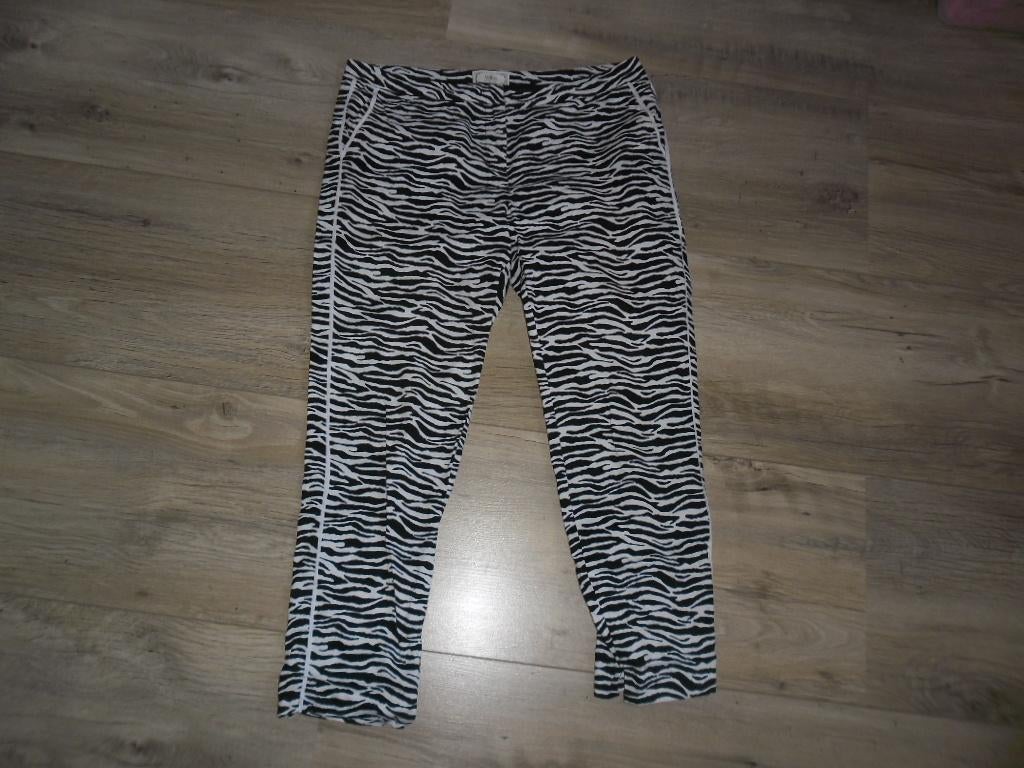 AAIKO Zwart/Witte Driekwart Met Zebra Print Maat M, Maat 38/40 (M), Aaiko, Zwart, Ophalen of Verzenden