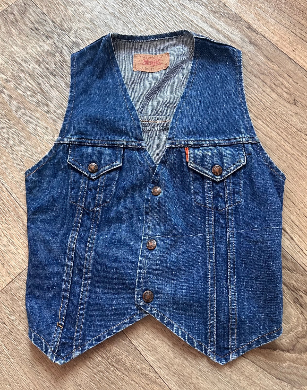 Vintage 70s Levis orange tab denim gilet XS, Ophalen of Verzenden, Gedragen, Maat 34 (XS) of kleiner, Blauw