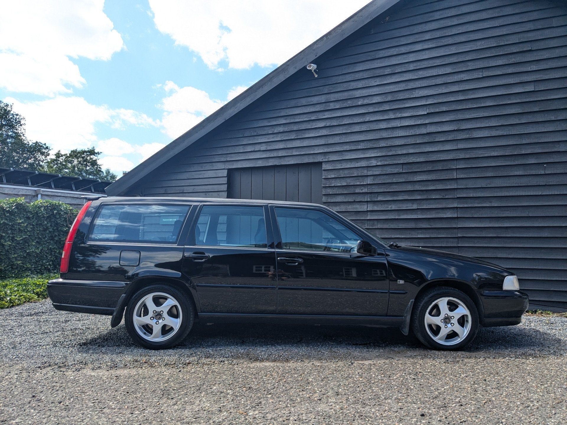 Volvo V70 2.4 Europa Exclusive (bj 2000), Auto's, Voorwielaandrijving, Gebruikt, Zwart, 1436 kg