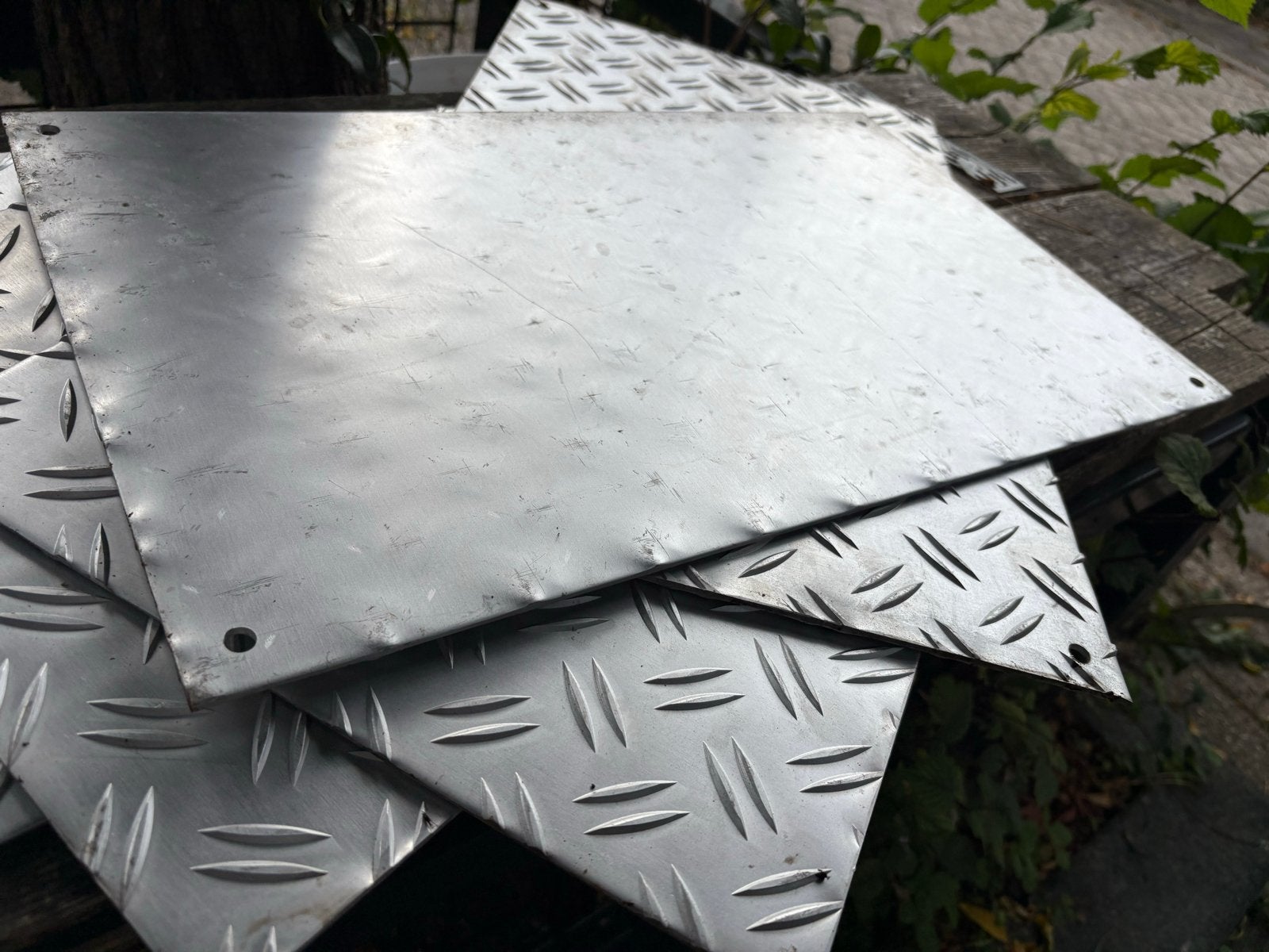 5 Traanplaten 300x500x3mm met voorgeboorde gaten, Doe-het-zelf en Verbouw, Ophalen, Gebruikt, Aluminium
