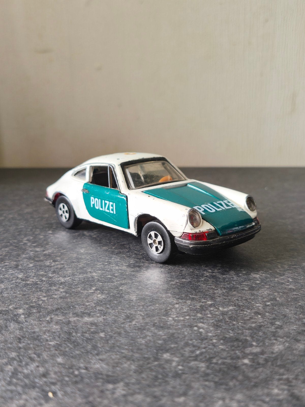 Playart 1:25 Porsche 911R Politiewagen, Ophalen of Verzenden, Gebruikt, Auto, Overige merken