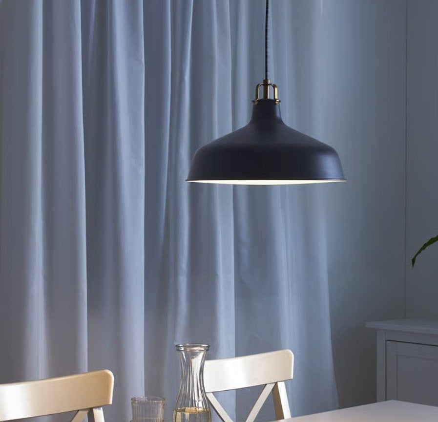 2x IKEA Ranarp hanglamp zwart - Zo goed als nieuw, Industrieel, Klassiek, Ophalen of Verzenden, Zo goed als nieuw, Metaal