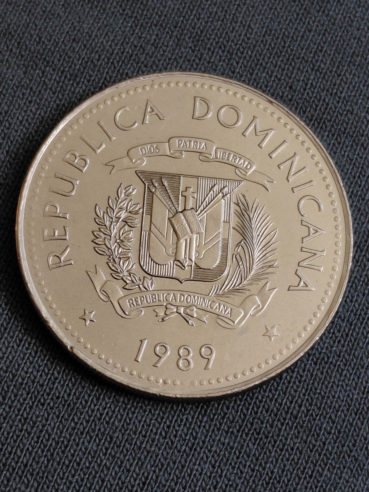 Dominicaanse Republiek 1/2 Peso 1989, Verzenden, Midden-Amerika, Losse munt