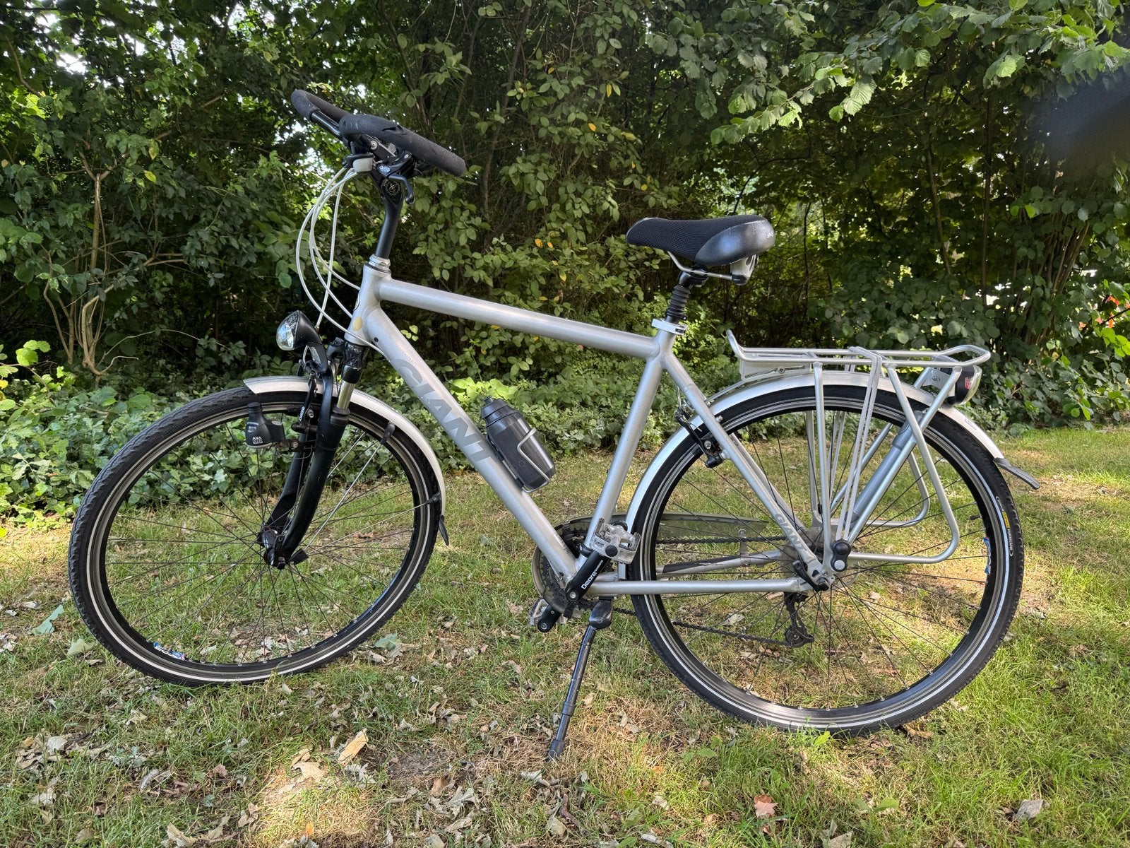 Giant fiets met Shimano Deore V-brakes en versnellingen, Ophalen, Gebruikt, Velgrem, Versnellingen