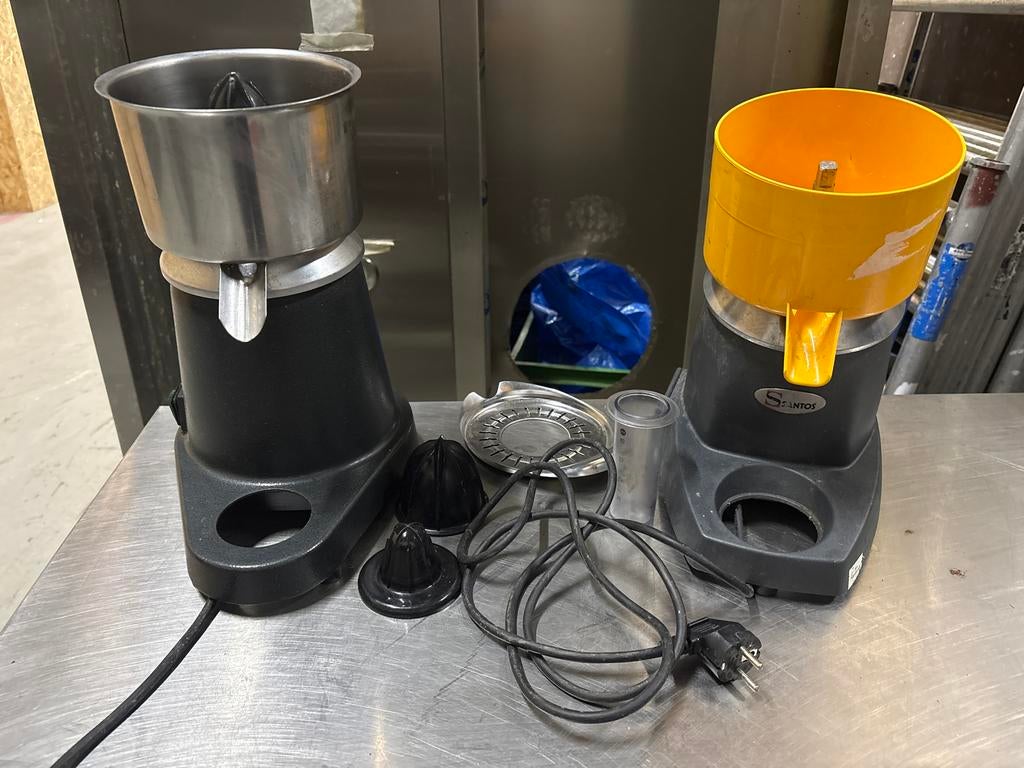 2x Elektrische citruspers (gebruikt) santos horeca, Witgoed en Apparatuur, Juicers, Ophalen, Gebruikt, Elektrisch, Citruspers