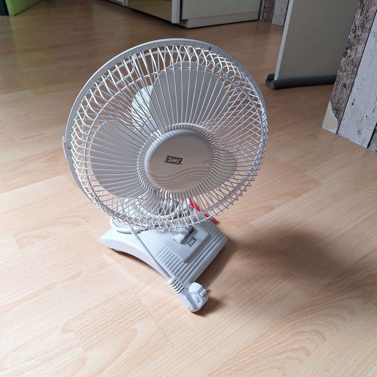 SMC Tafelventilator - Compact en Krachtig, Verzenden, Gebruikt, Tafelventilator