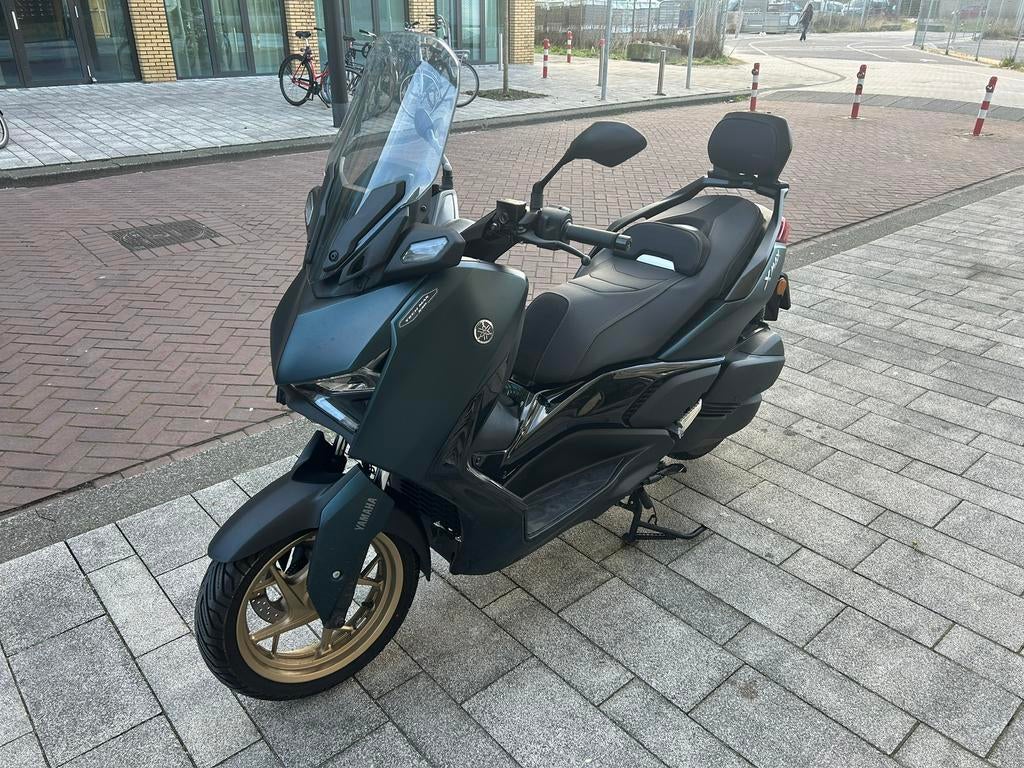 Yamaha XMAX 300 TECHMAX, Scooter, Gebruikt, Particulier, Automaat