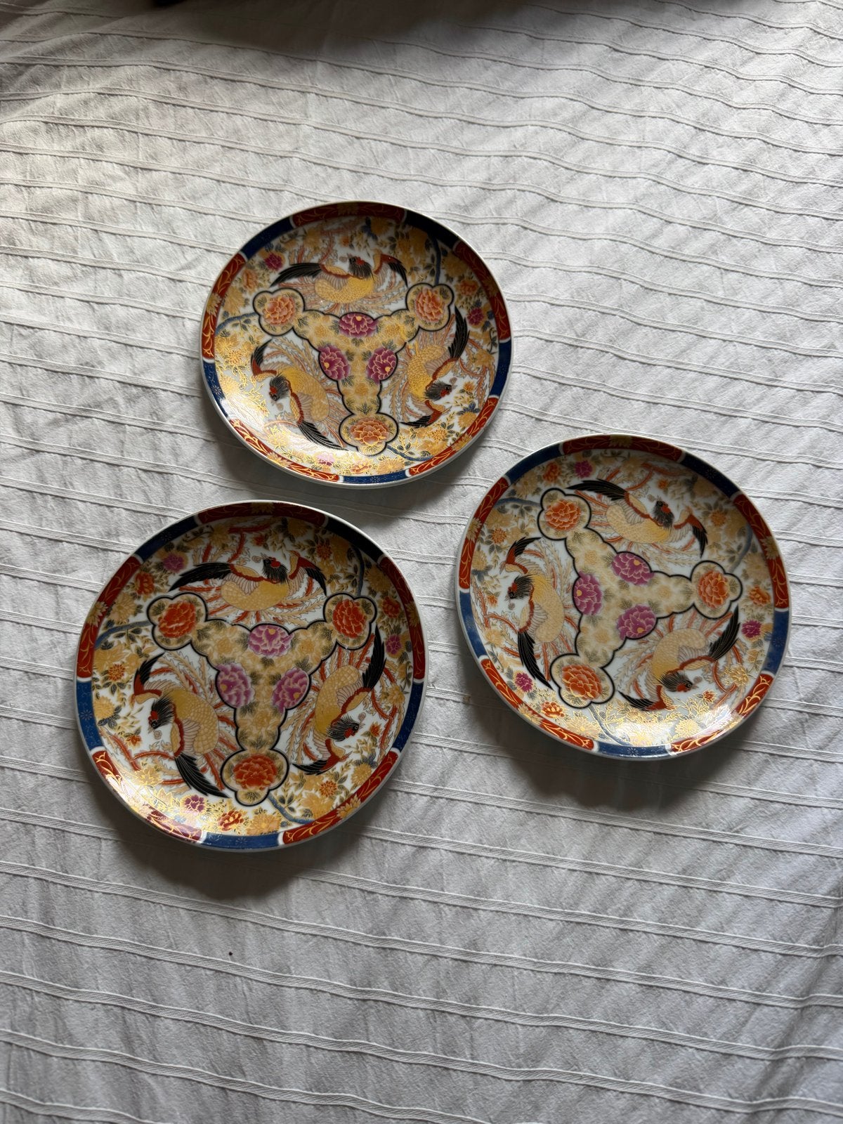 Set van 3 Japanse Imari-stijl schotels, export naar Midden-O, Ophalen of Verzenden