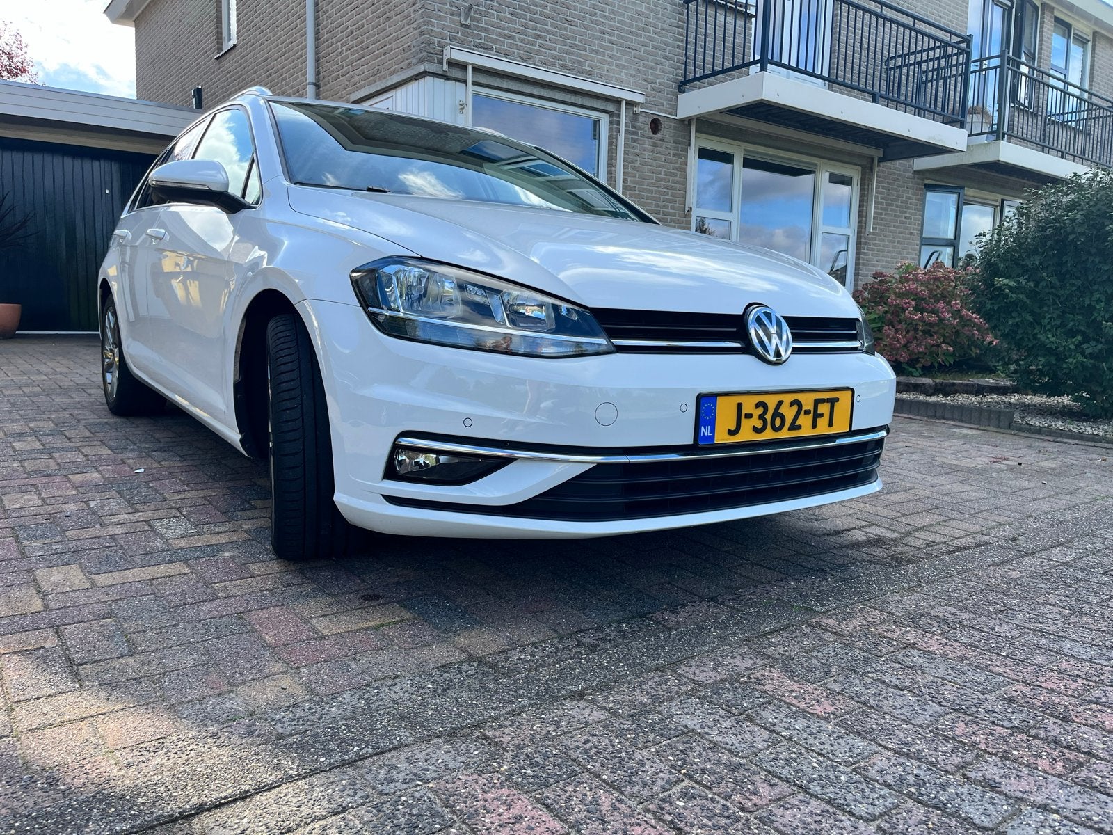 Volkswagen Golf Variant 1.0 TSI 115pk 2020 Wit, Auto's, Voorwielaandrijving, Zwart, 1200 kg, Wit