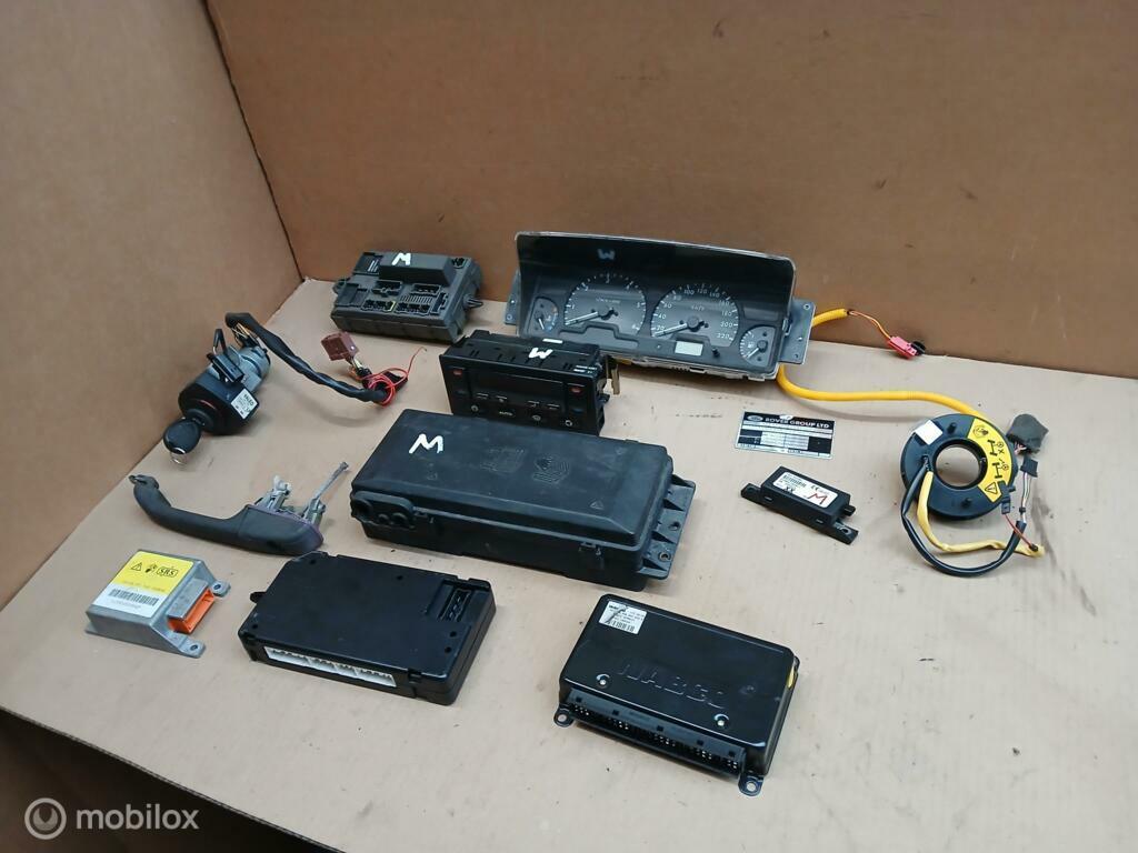 ECU module Land Rover Discovery 2 TD5 computer L318 Teller, Land Rover, Ophalen of Verzenden, Gebruikt, Land Rover