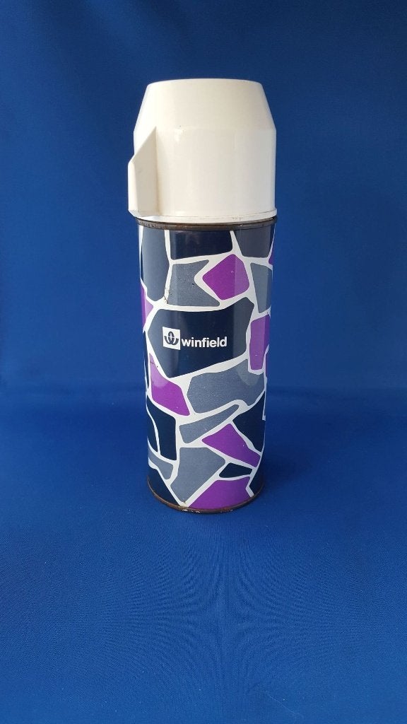 Vintage Winfield thermosfles, thermoskan, met beker. 1A24, Tweedehands verkoop, Tweedehands verkoop, Gebruikt, Ophalen of Verzenden