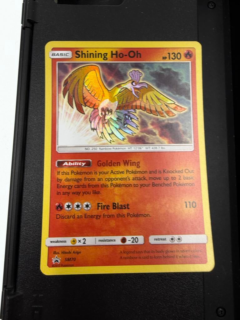 Shining Ho-Oh SM70 Pokémon Kaart, Ophalen of Verzenden, Zo goed als nieuw, Losse kaart