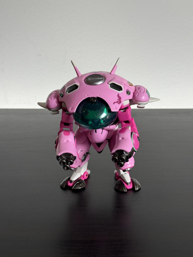 Funko Pop! 177 D.Va with Meka (Overwatch), Ophalen of Verzenden, Zo goed als nieuw