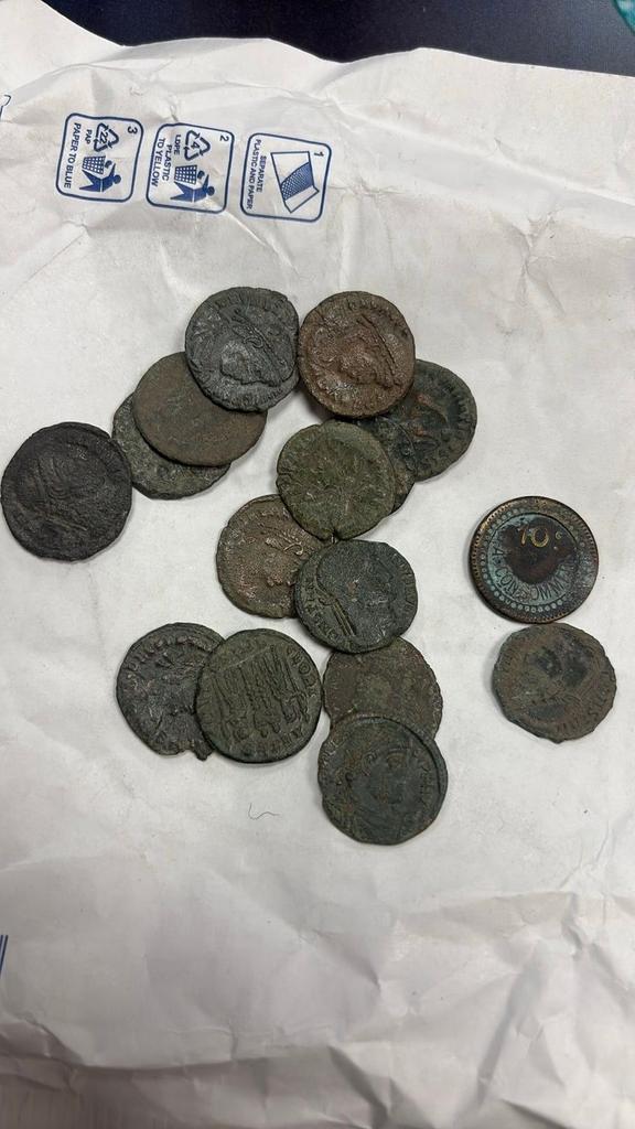 Bodemvondsten: Romeinse Munten en Ducaten Collectie, Ophalen of Verzenden, Nederland, Munten