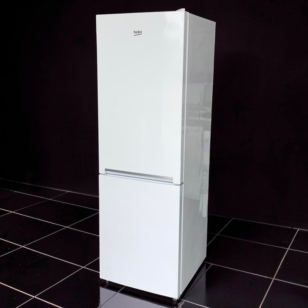 Koelkast BEKO NoFrost SuperFreez 324liter 185cm Outlet, Witgoed en Apparatuur, Koelkasten en IJskasten, Ophalen, 200 liter of meer