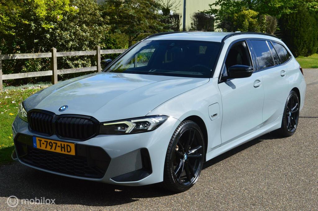 BMW 3-serie G21 LCI Facelift 320e / M-Sport / Brooklyn Grau, Auto's, BMW, Automaat, 1998 cc, Gebruikt, Euro 6