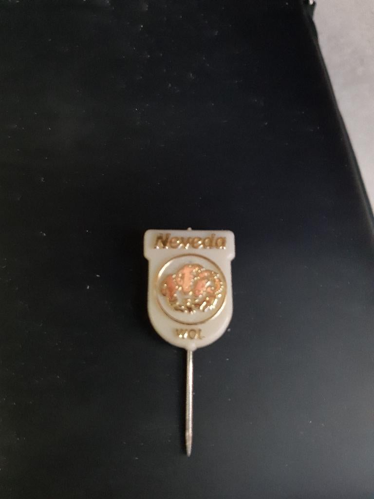 Speldje Neveda wol (Z184-28), Ophalen of Verzenden, Zo goed als nieuw, Overige onderwerpen