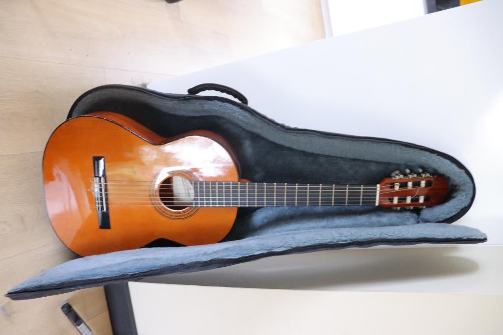 SPAANSE AKOESTISCHE GITAAR, Muziek en Instrumenten, Snaarinstrumenten | Gitaren | Akoestisch, Ophalen, Zo goed als nieuw, Klassieke of Spaanse gitaar