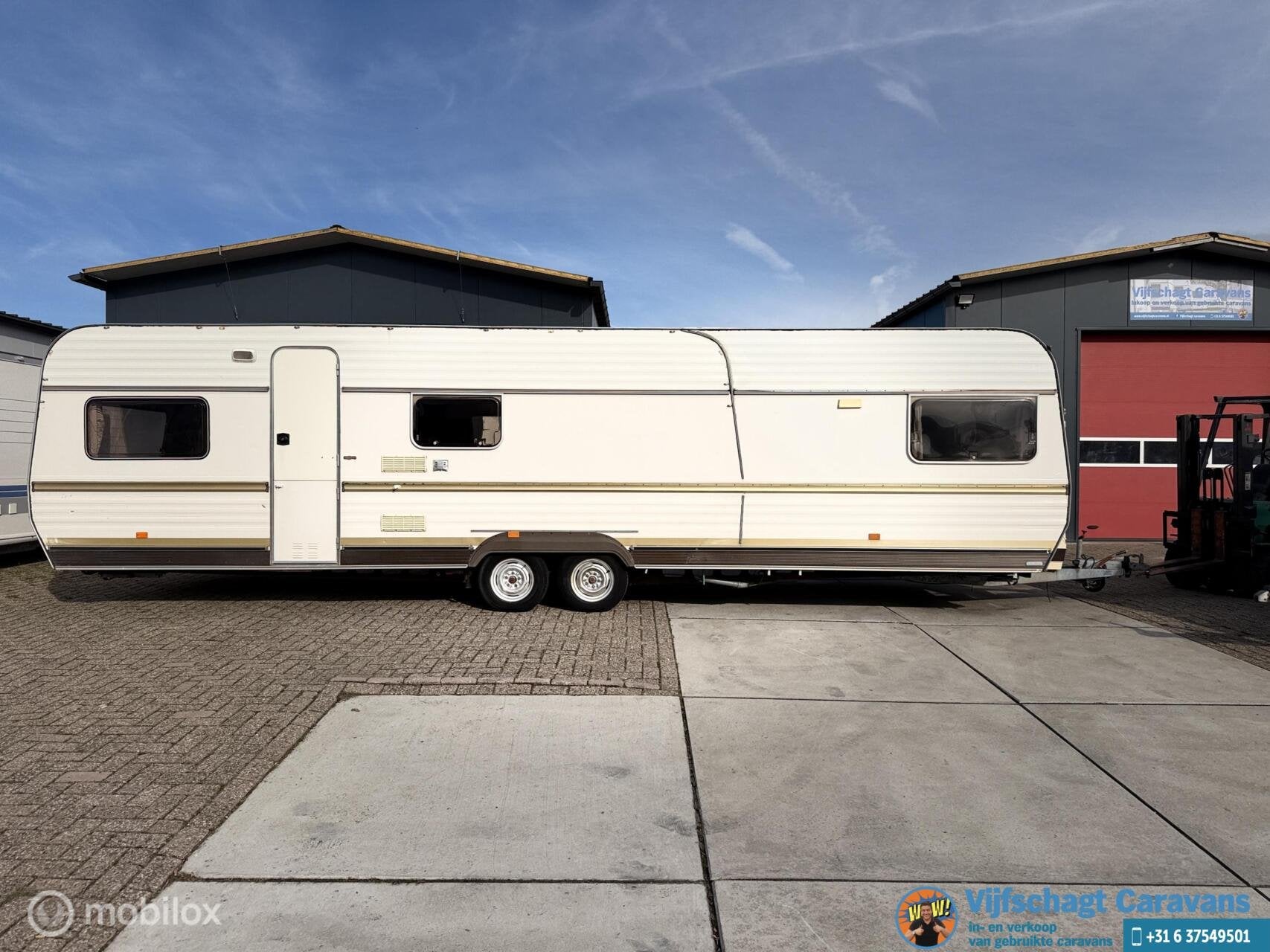 Eriba Taiga 860, Overige typen, Bedrijf, Meer dan 6, Gascomfoor