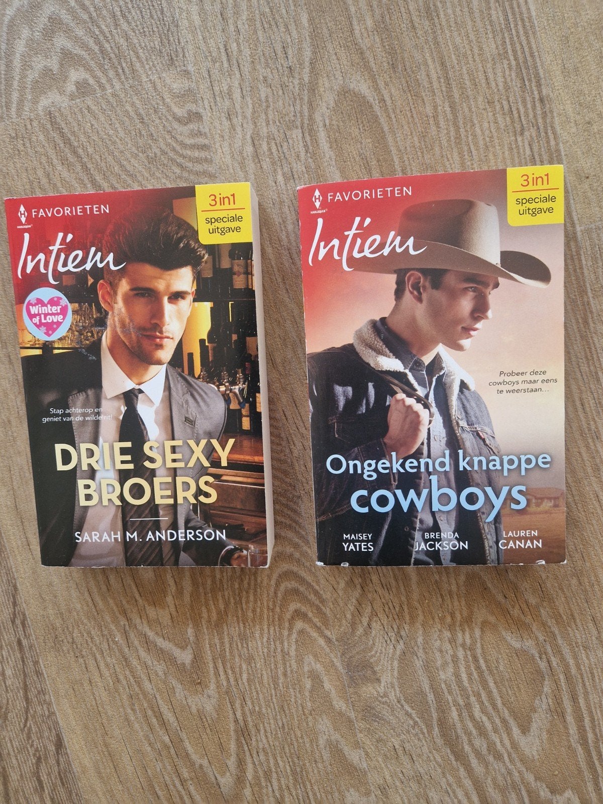 Harlequin Favorieten Intiem boeken * editie 35 en 36, Ophalen of Verzenden, Gelezen