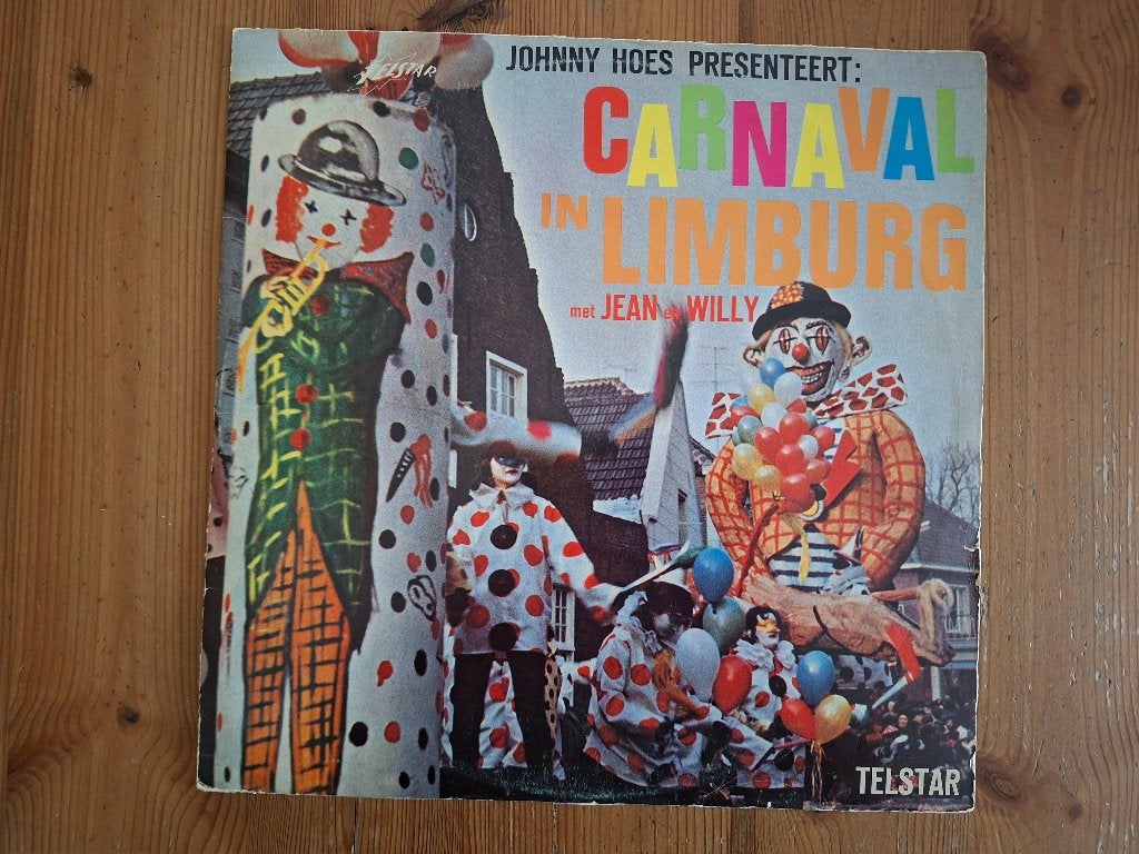 Johnny Hoes Presenteert – Carnaval In Limburg, LP, Gebruikt, Ophalen of Verzenden, Levenslied of Smartlap
