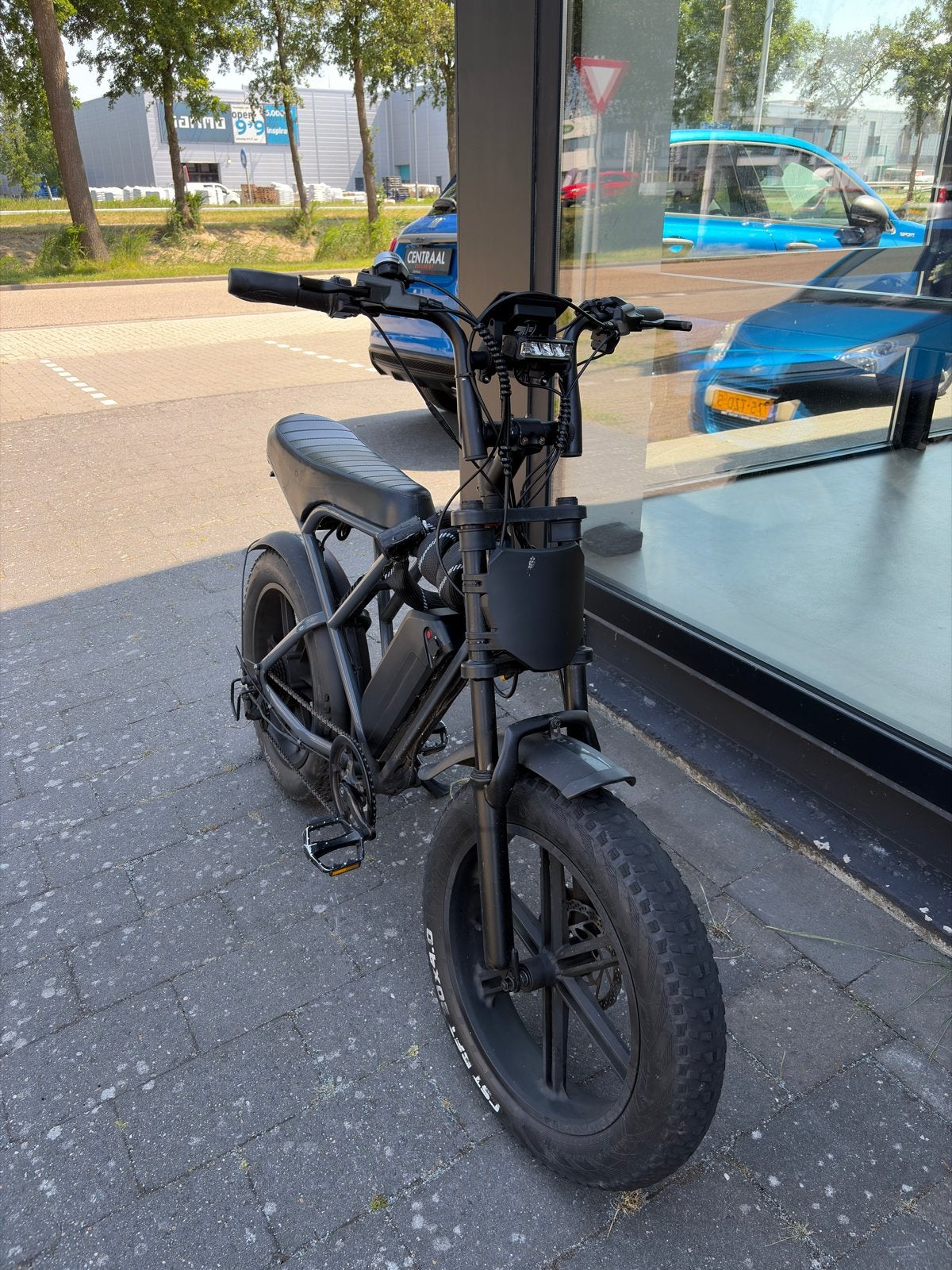 Stoere E-bike met dikke banden - Fatbike, Gebruikt, Minder dan 47 cm, 30 tot 50 km per accu, Ophalen