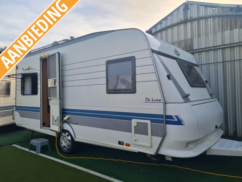 HOBBY DE LUXE 460 / VOORTENT / ZEER NETJES, Rondzit, Hobby, Bedrijf, 750 - 1000 kg