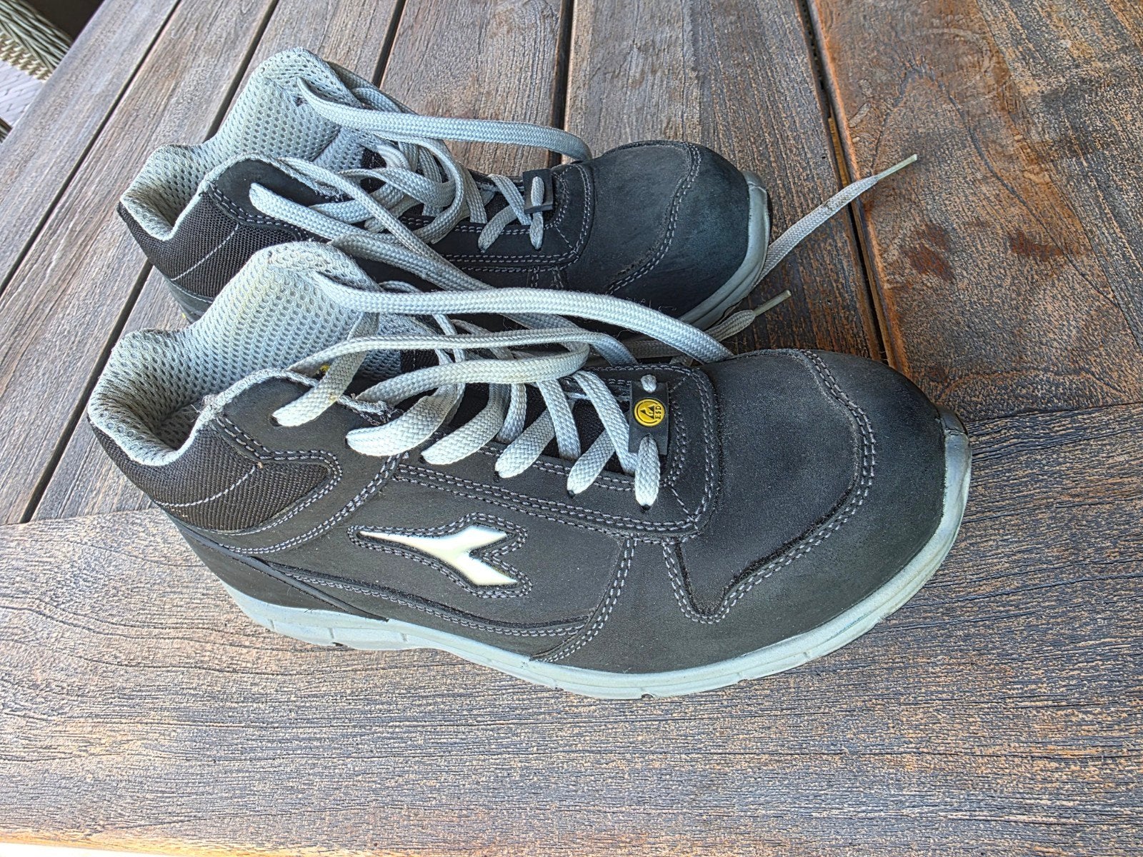 Diadora Utility werkschoenen maat 39, Ophalen of Verzenden