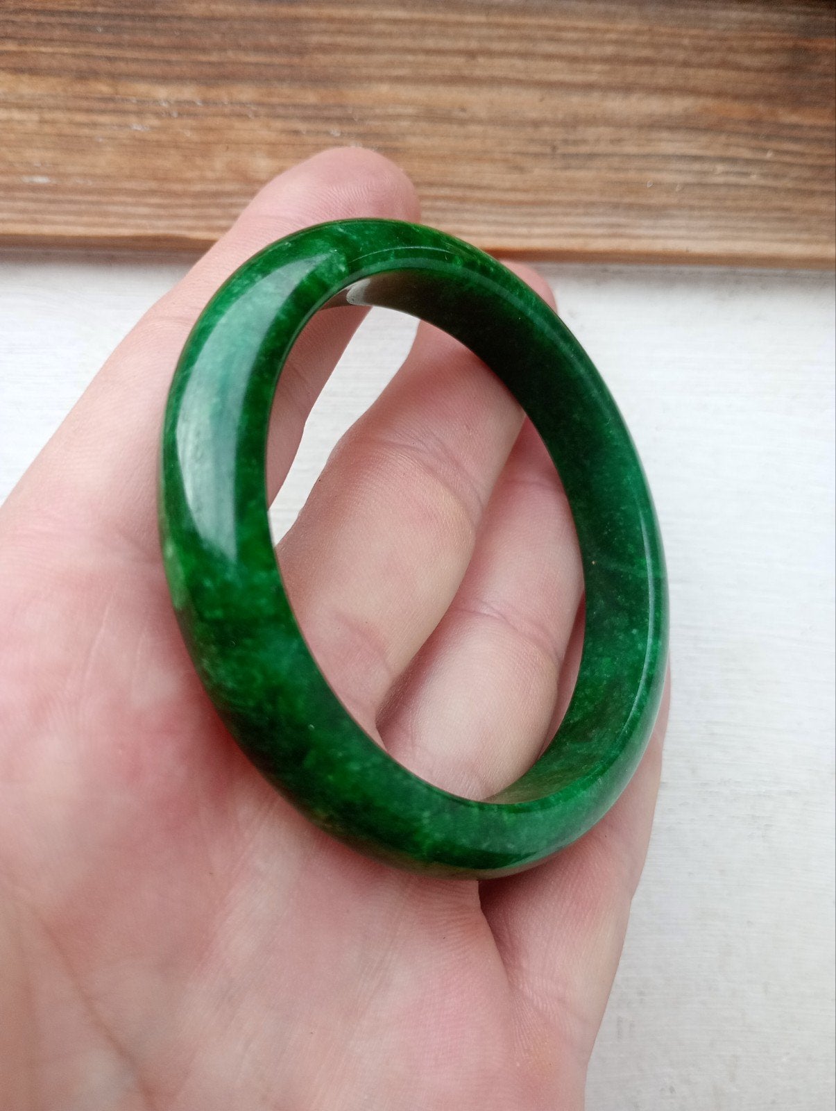 Groene Jadeiet Jade Armband 57mm, Ophalen of Verzenden, Nieuw, Groen, Overige materialen