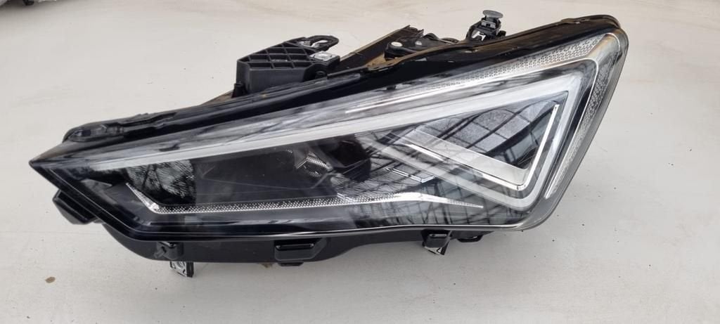 Seat Leon cupra 5fb full led koplamp links. 5fb941035c, Gebruikt, -, -, Ophalen of Verzenden