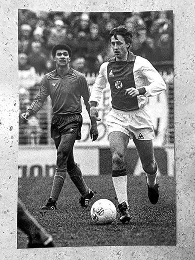 Org z/w foto 20x30cm J Cruijff-R Gullit Ajax-Haarlem 6-12-81, Verzenden, Nieuw, Ajax, Poster, Plaatje of Sticker
