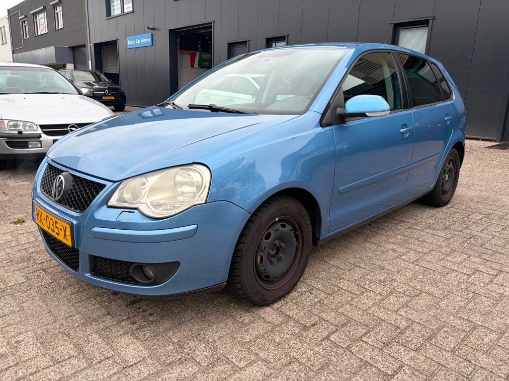 Volkswagen Polo 1.6-16V Cross, Clima, Cruise, Camera, Voorwielaandrijving, Gebruikt, 4 cilinders, Blauw