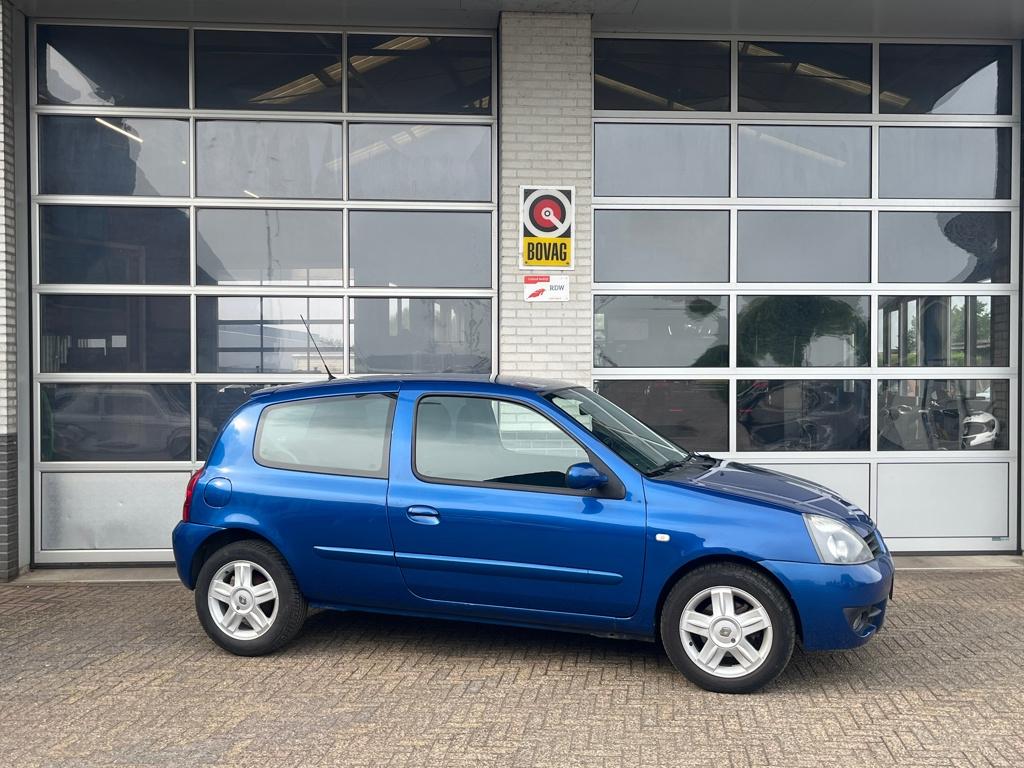 Renault Clio 1.2-16V Campus / Eerste eigenaar !, Auto's, Renault, Voorwielaandrijving, Blauw, 49 €/maand, Origineel Nederlands