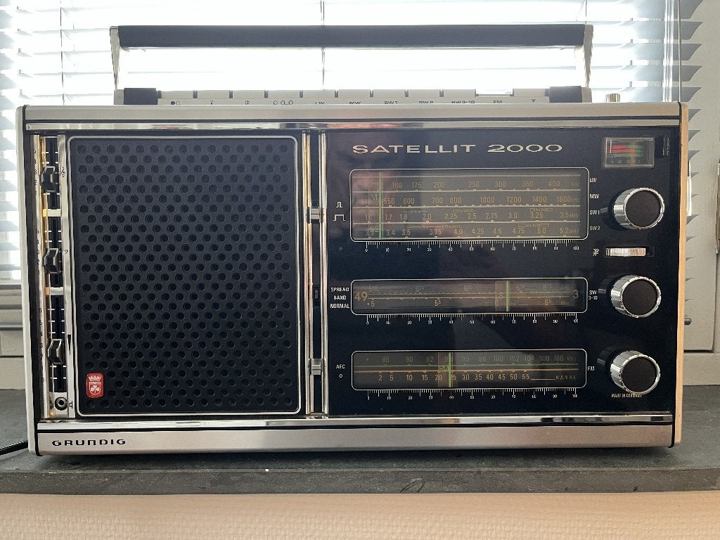 Grundig wereldontvanger SATELLIT 2000, Audio, Tv en Foto, Ophalen, Gebruikt, Wereldontvanger