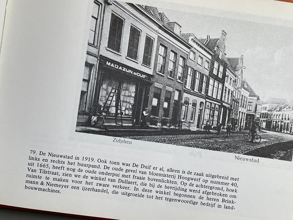 Zutphen  in oude ansichten.  Deel 2  / 1977, Ophalen of Verzenden, 20e eeuw of later, Zo goed als nieuw