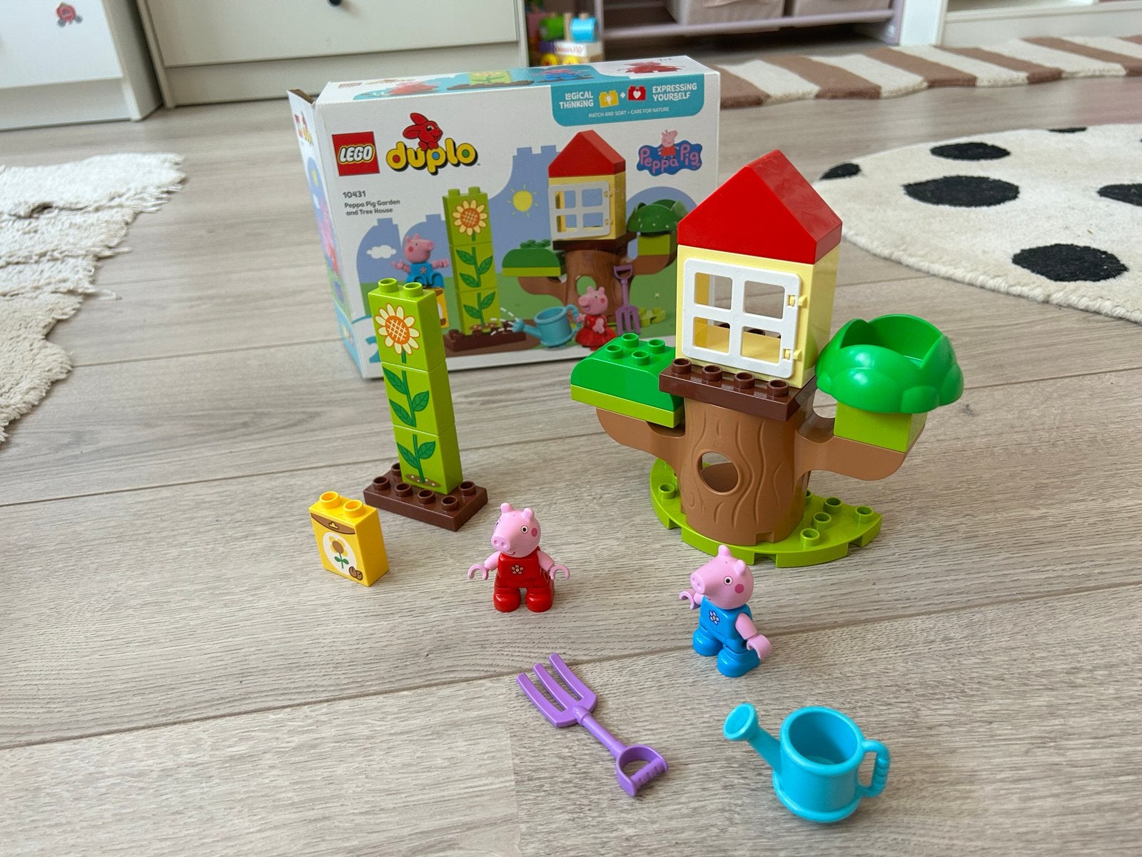 LEGO Duplo Peppa Pig Tuin en Boomhut (10431), Kinderen en Baby's, Speelgoed | Duplo en Lego, Ophalen, Overige thema's, Zo goed als nieuw