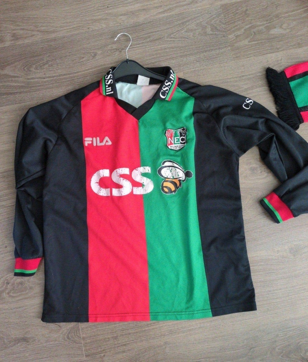 NEC shirt maat L, Verzamelen, Ophalen of Verzenden, Zo goed als nieuw, Overige binnenlandse clubs, Shirt