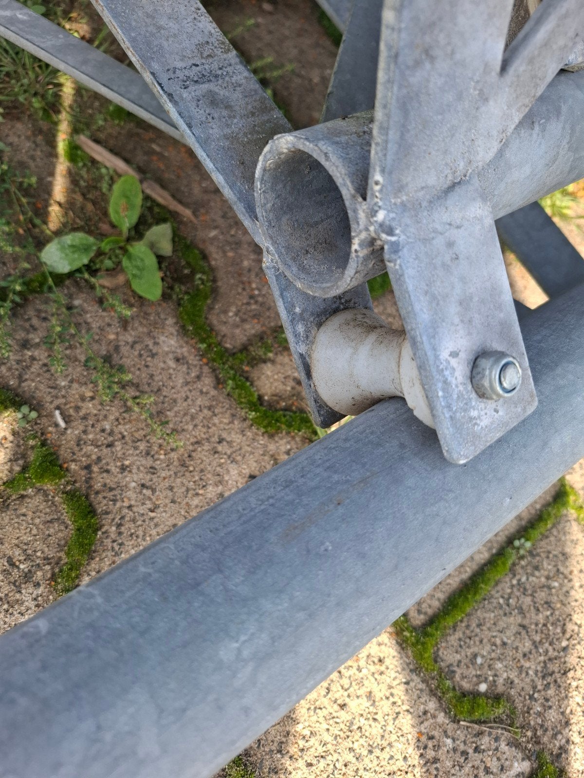 Foto 18 van 3 x 5 gegalvaniseerde uitschuifbare zendmast