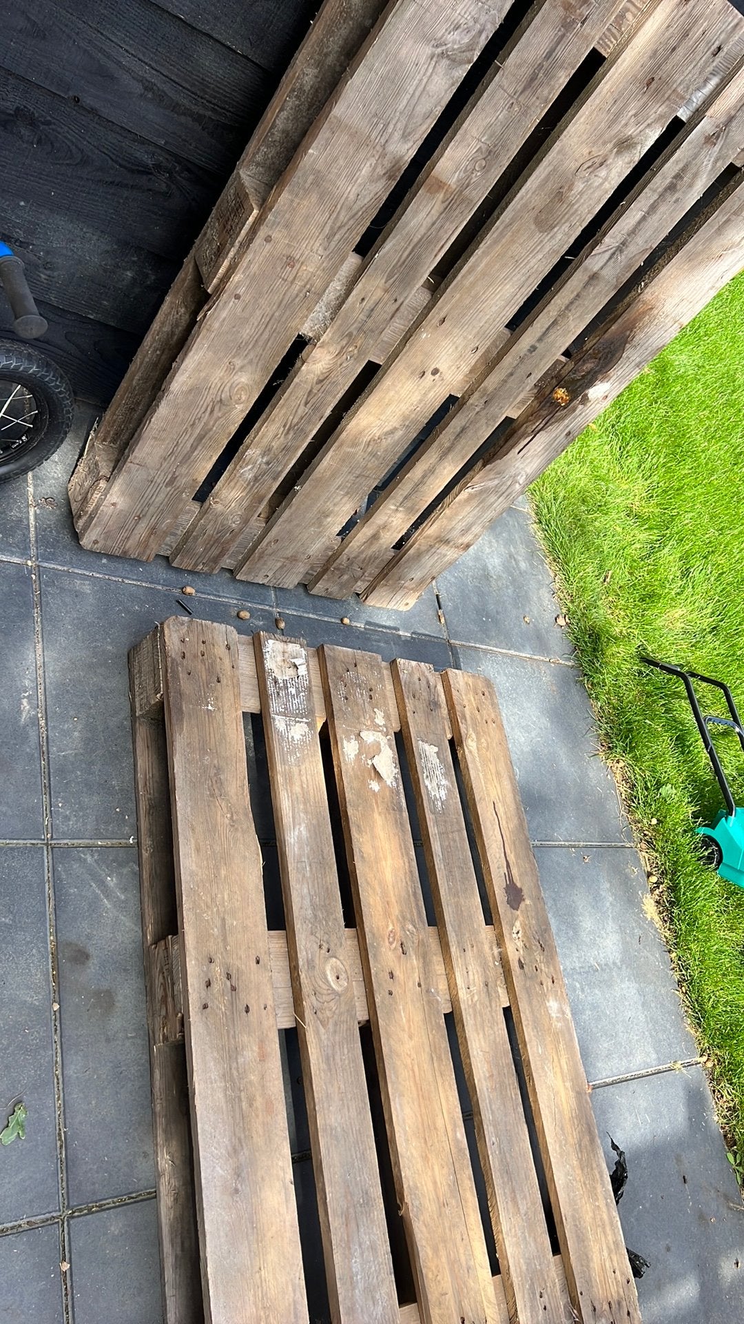 2 EPAL pallets, Doe-het-zelf en Verbouw, Ophalen, Zo goed als nieuw, Pallet, Minder dan 200 cm
