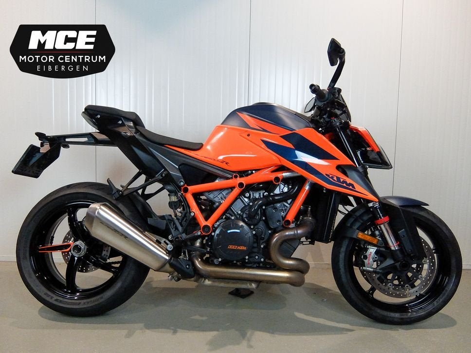 KTM 1290 SUPER DUKE R (bj 2021), 2 cilinders, KTM, Motorrijbewijs A, Bedrijf