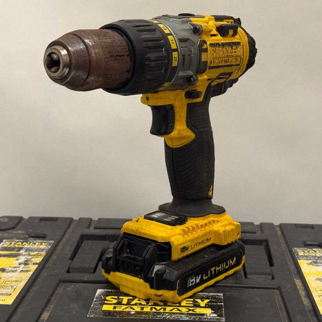 Stanley Fatmax FMC645 + Fatmax FMC625 + Lader, Stanley, Zo goed als nieuw, Support@stanley.com, 1000 Stanley Drive, New Britain, 
CT 06053
USA