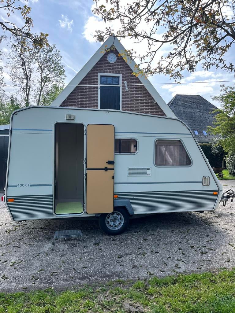 Nette Beyerland 400 CT met weinig gebruikssporen, Standaardzit, Omvormbare zithoek, Particulier, 4 tot 5 meter