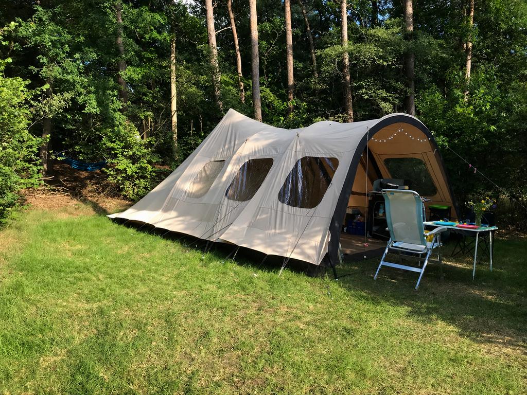 4 persoons ruime tent Redwood Maclura, Caravans en Kamperen, Ophalen, Gebruikt