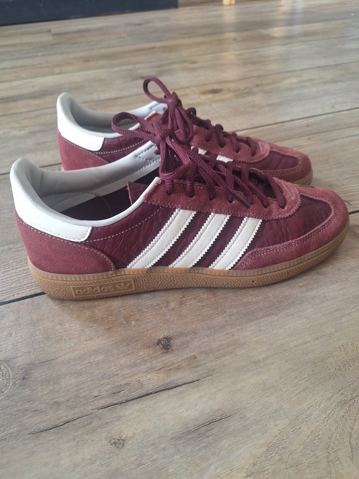 Adidas Handball Spezial sneakers 40 - Bordeauxrood - als nie, Adidas, Ophalen of Verzenden, Rood, Sneakers of Gympen