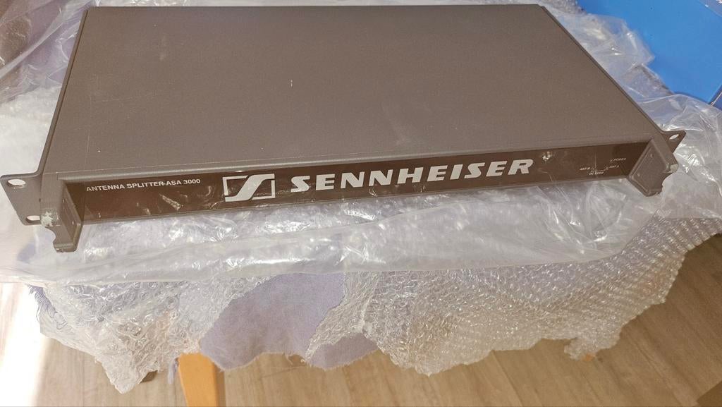 Sennheiser  antenne splitter  asa 3000, Muziek en Instrumenten, Microfoons, Ophalen, Zo goed als nieuw, Overige typen, Draadloos