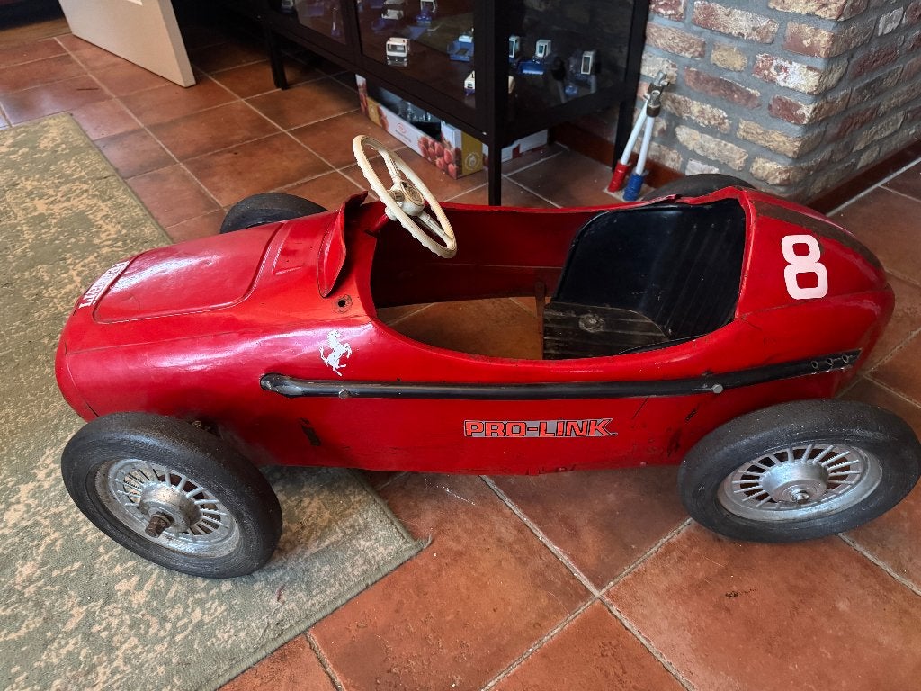 trapauto ferrari ijzer groot model jaren 60, Antiek en Kunst, Antiek | Speelgoed, Ophalen of Verzenden
