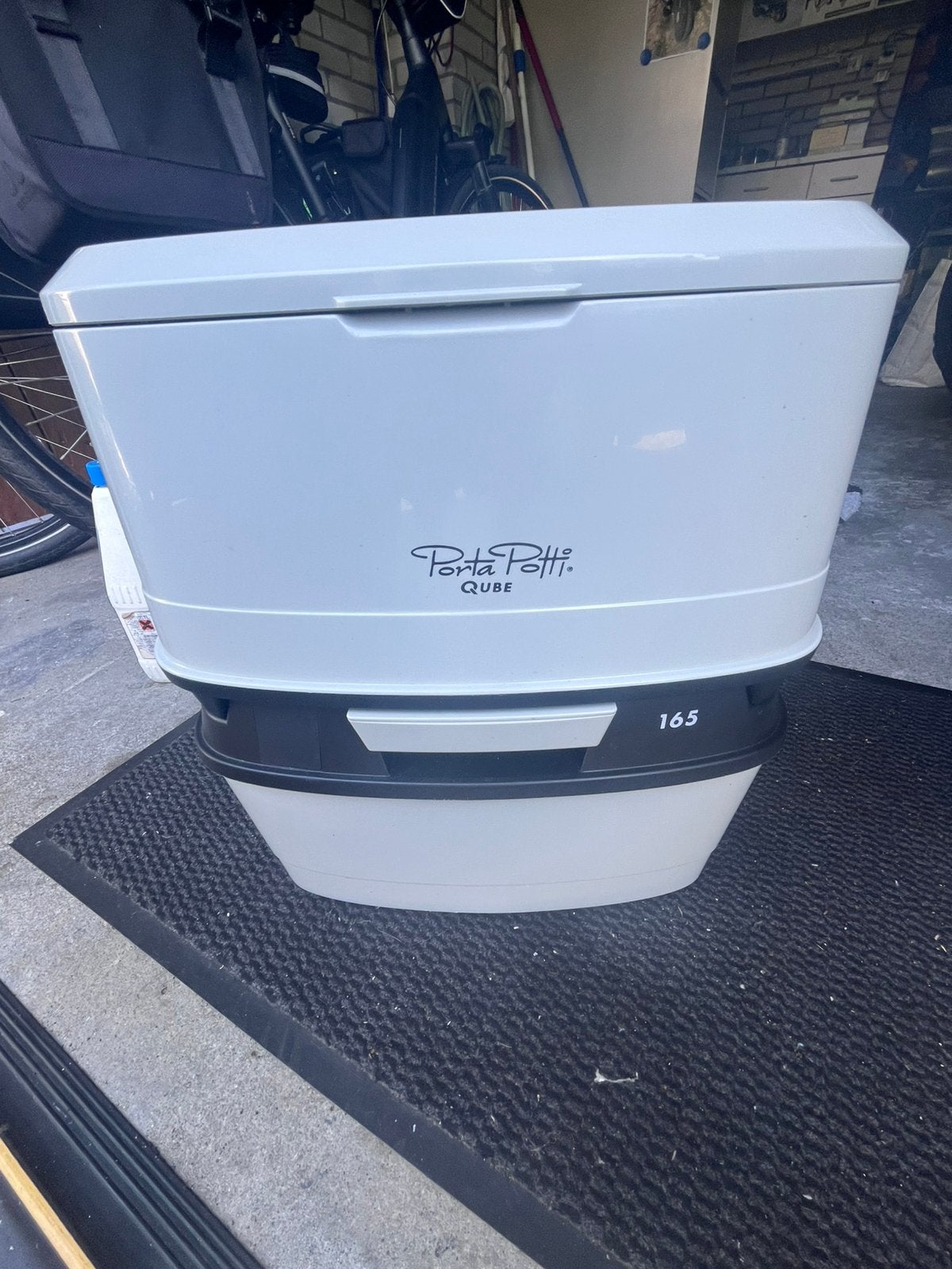 Thetford Porta potti Qube 165, Ophalen, Zo goed als nieuw
