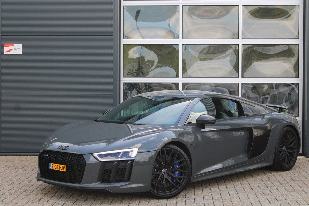 Audi R8 5.2 V10 FSI Quattro Plus 610pk | Audi Exclusive | PP, Auto's, Audi, Automaat, Zwart, 5204 cc, Bedrijf