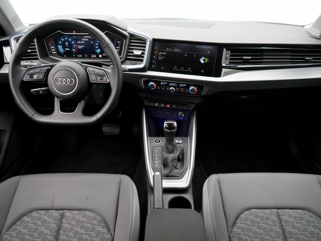 Audi A1 Sportback 30 TFSI Adrenaline S Line | Private lease, Auto's, Audi, Stof, 116 pk, Wit, Bedrijf
